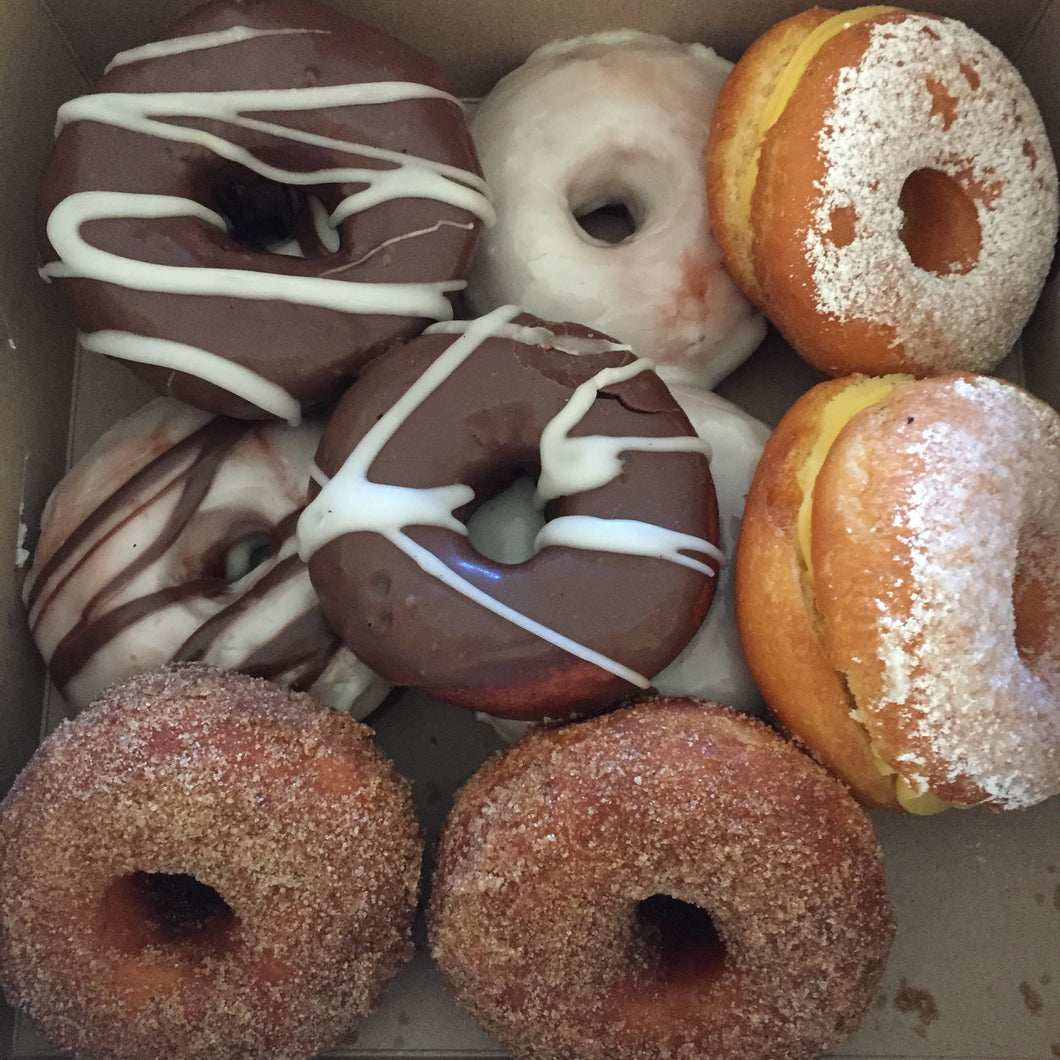 Assorted Doughnuts (box of 10)